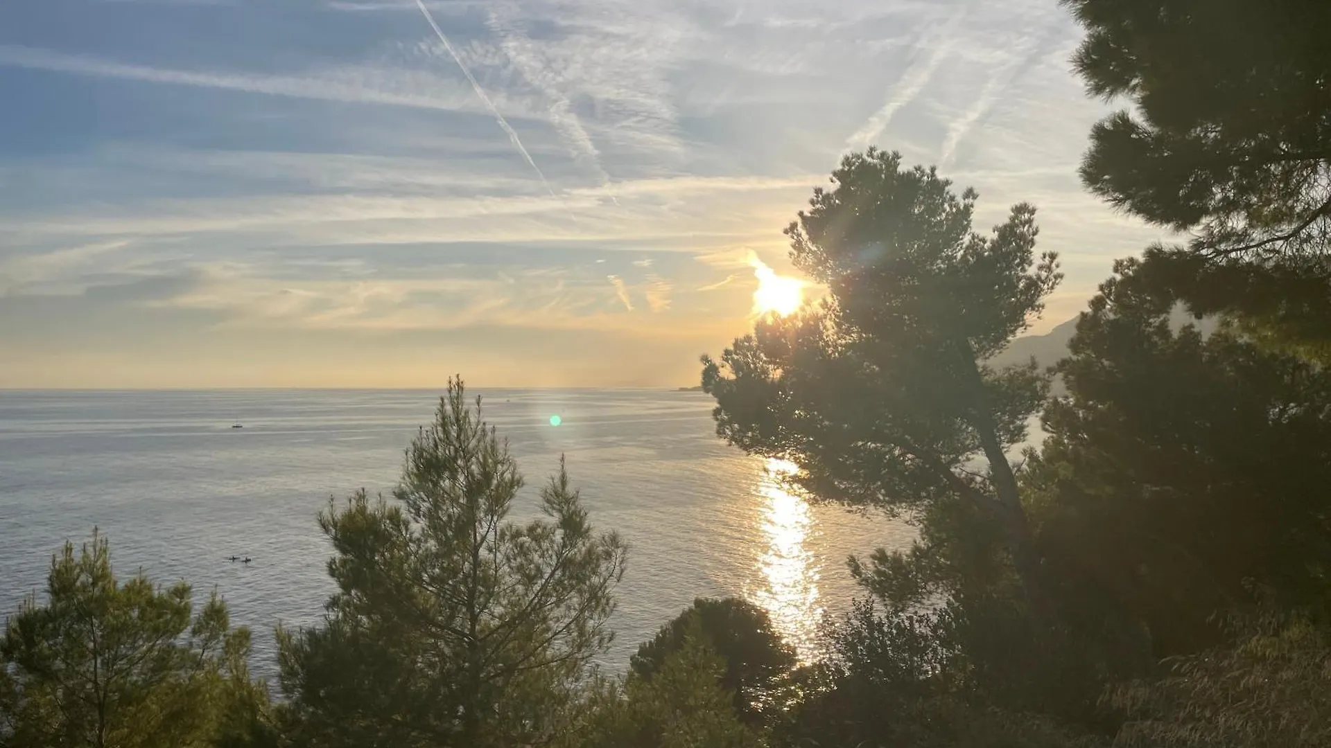Roquebrune Sur La Mer By Holiday World