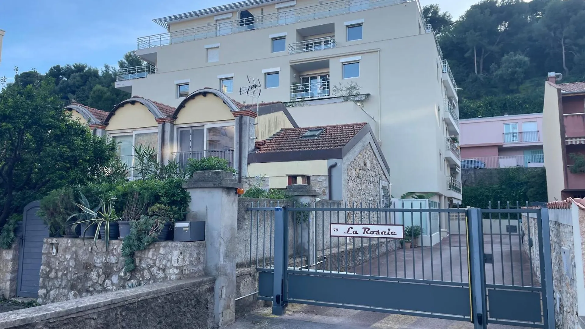 Roquebrune Sur La Mer By Holiday World Apartmán Roquebrune-Cap-Martin